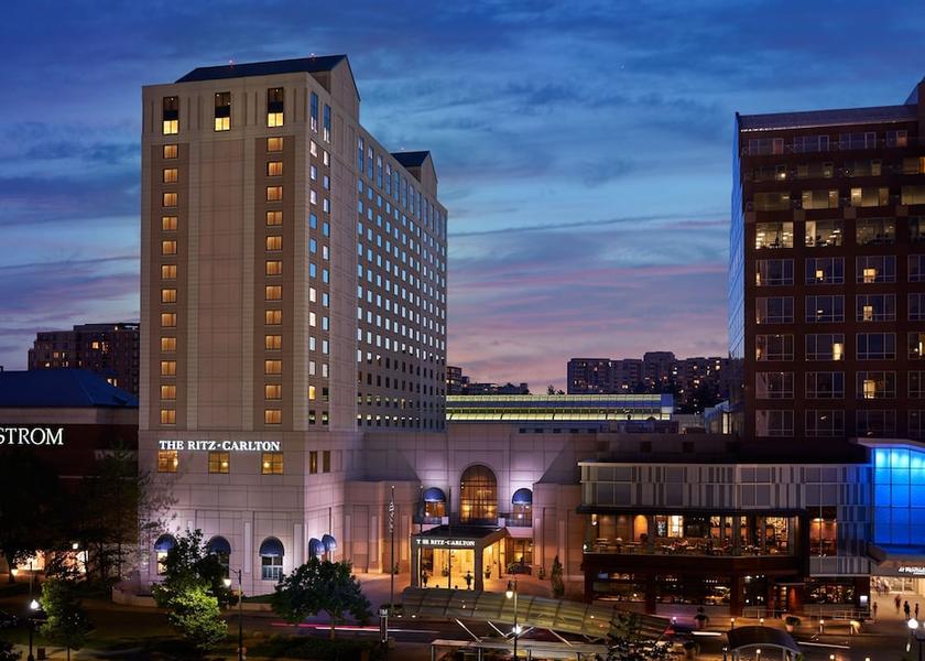 Virginia Arlington Primary image