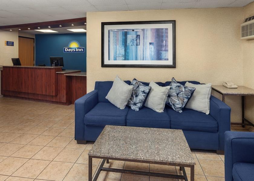 Illinois Rockford Lobby