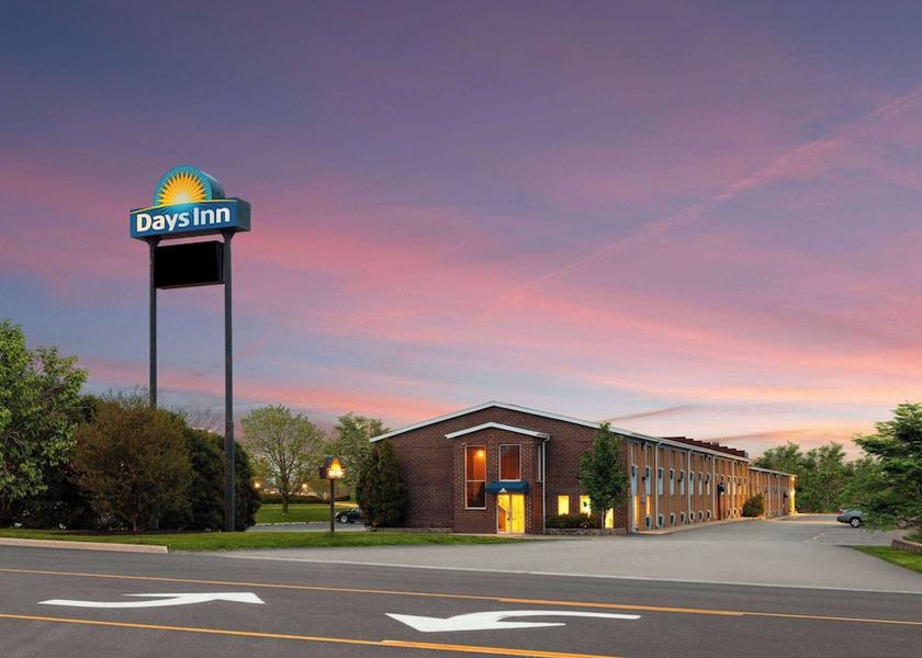 Illinois Rockford Exterior Detail