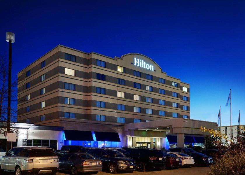 Manitoba Winnipeg Hotel Exterior
