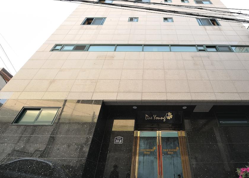  Seoul Front of property