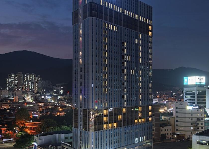  Busan Exterior