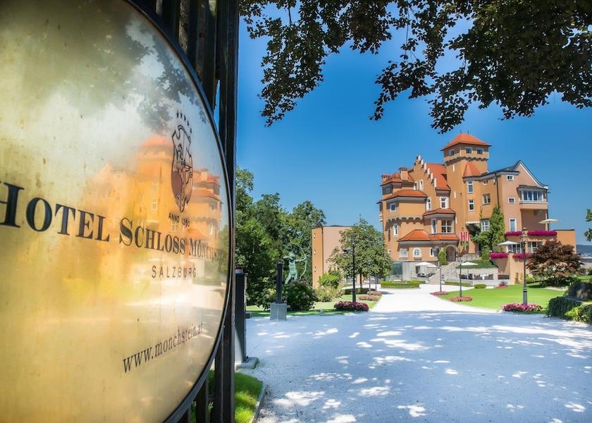 Salzburg State Salzburg Front of property