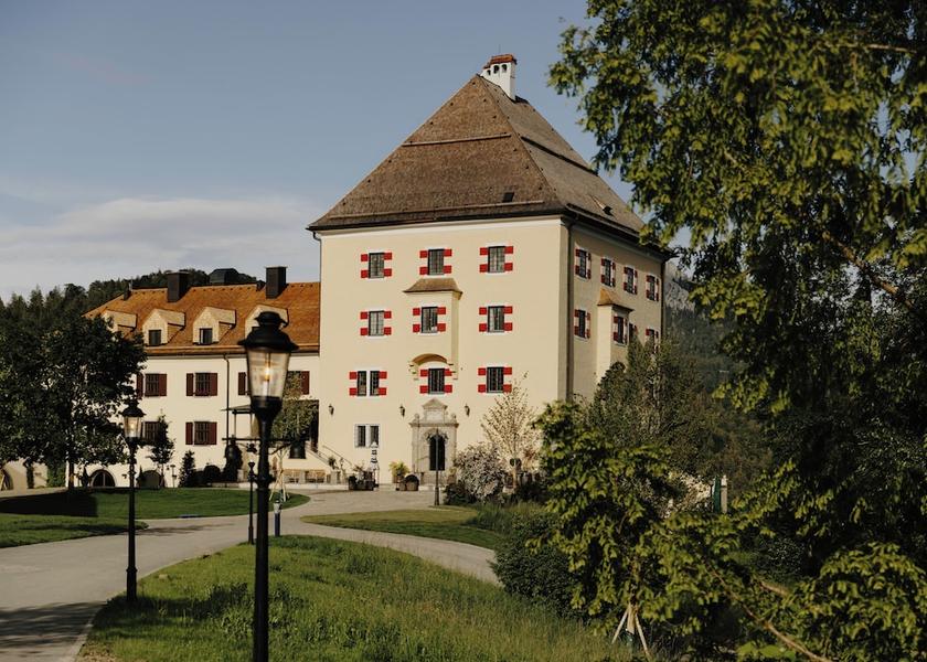 Salzburg State Hof bei Salzburg Exterior