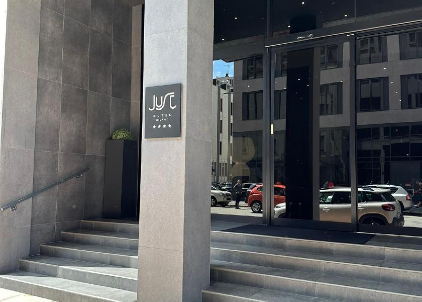 Lombardy Milan entrance