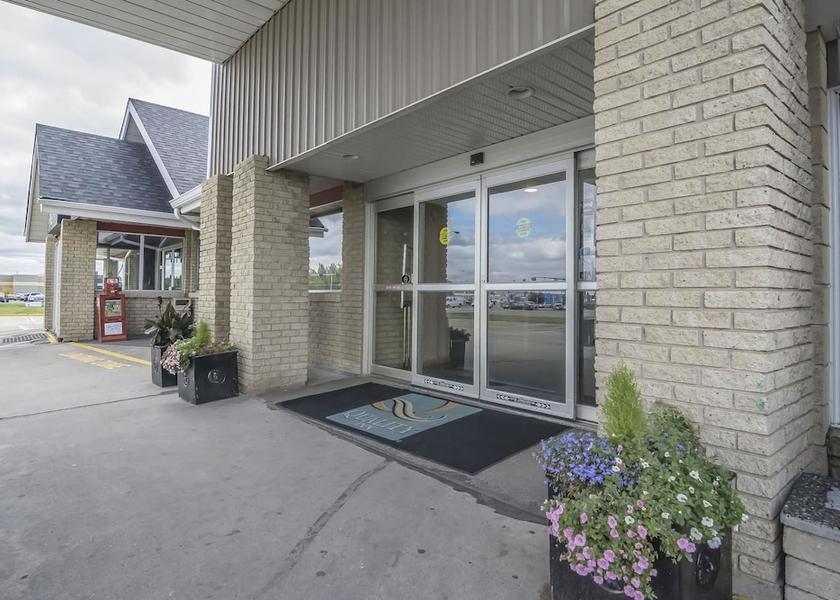 Alberta Edmonton Exterior