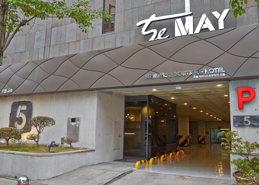  Gwangju Exterior