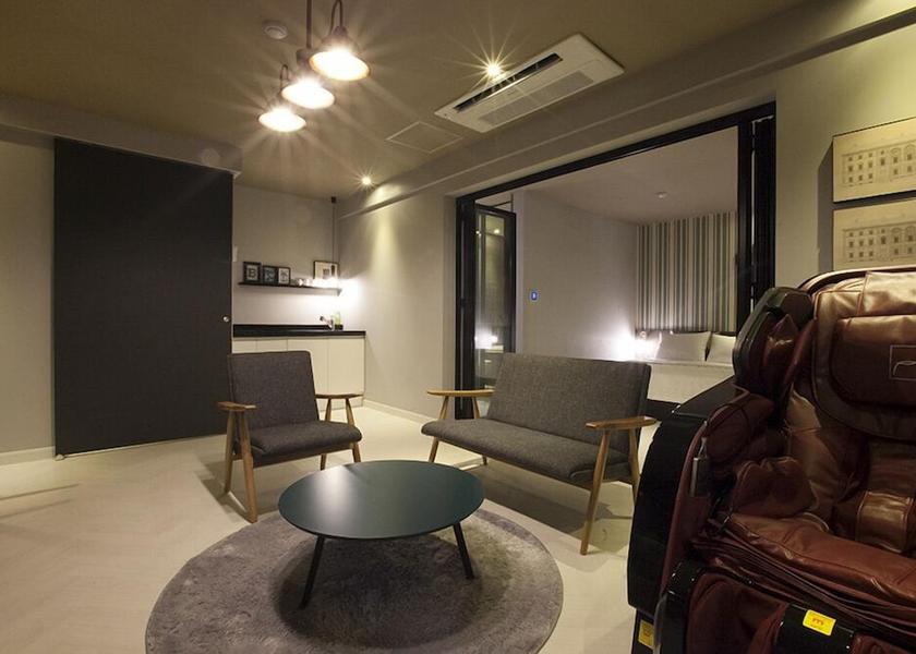 South Gyeongsang Gimhae Room