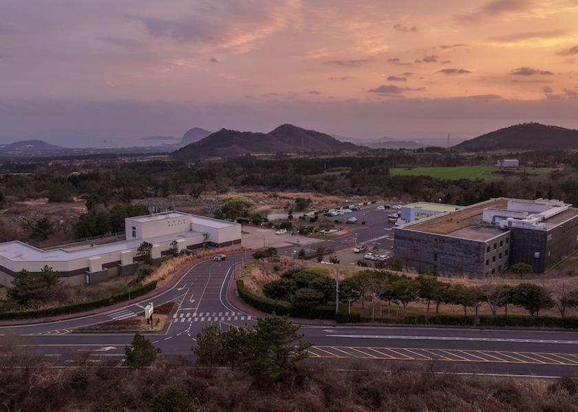  Seogwipo Exterior Detail
