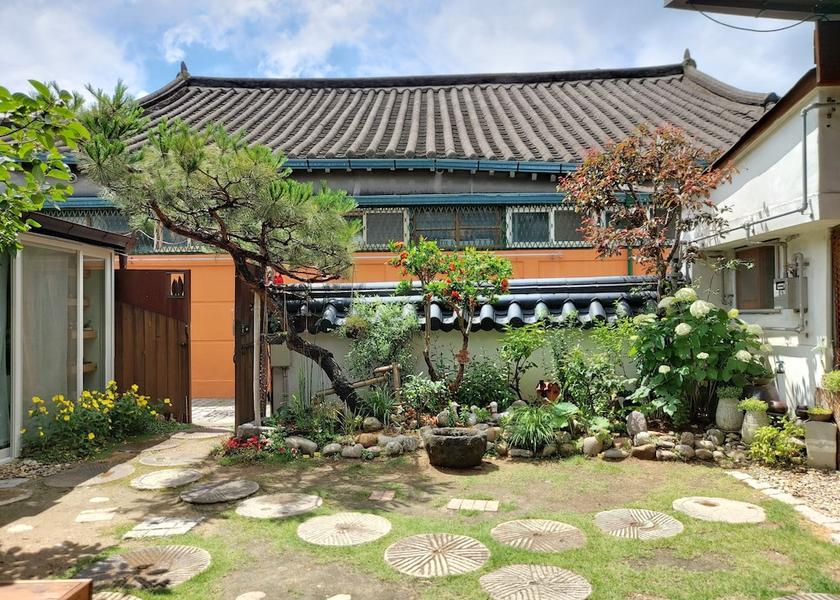 Jeonbuk Jeonju Room