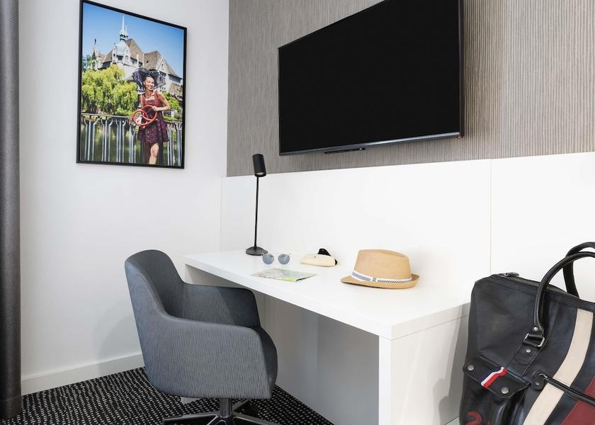 Grand Est Strasbourg Room