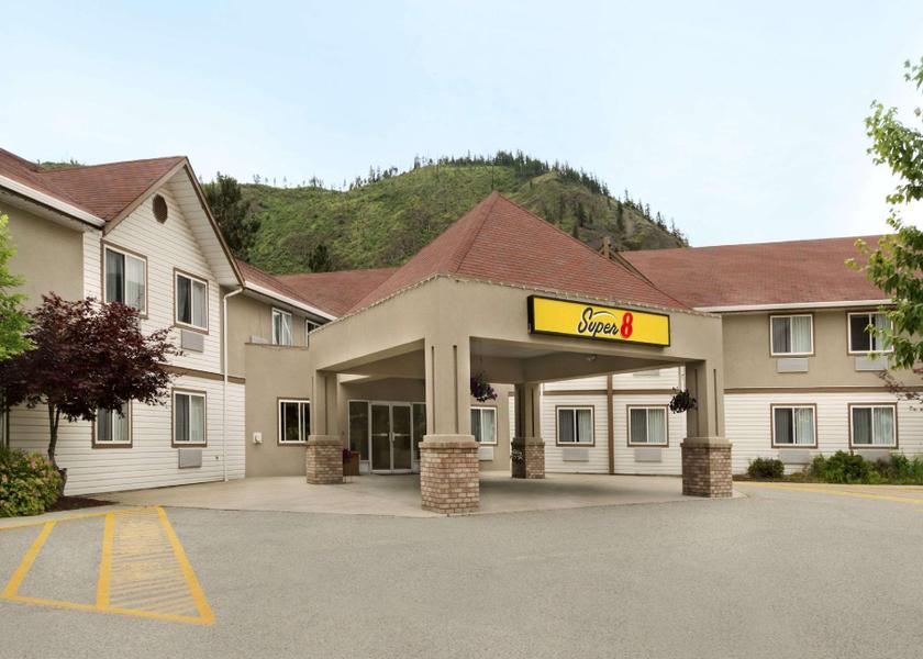 British Columbia West Kelowna Hotel Exterior