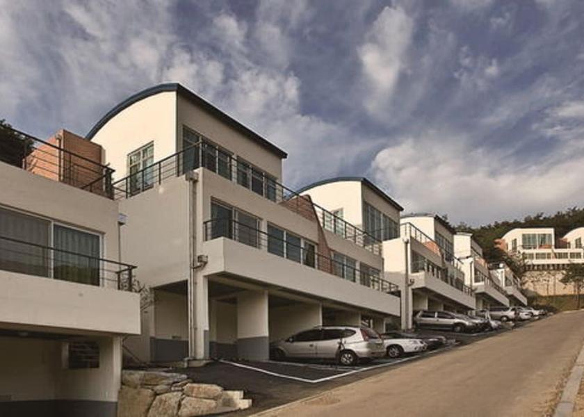 Gangwon Hoengseong Exterior Detail