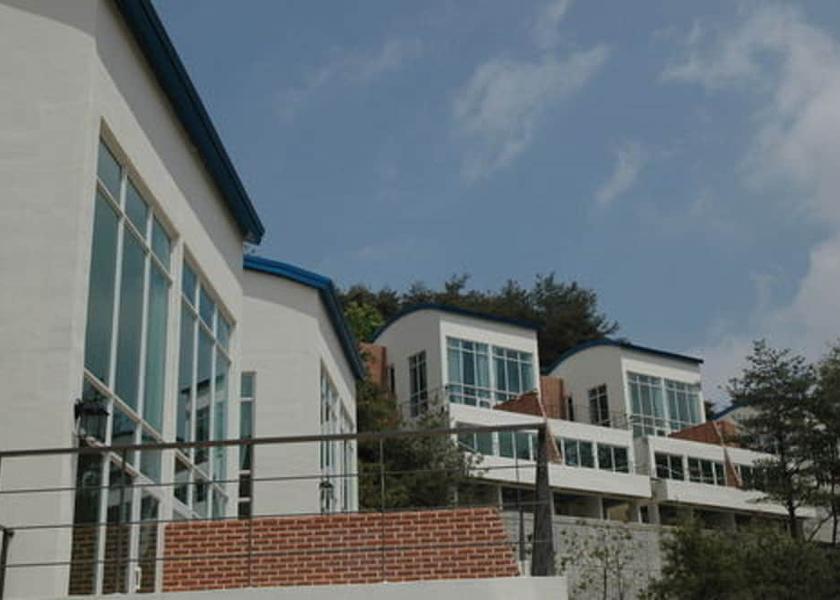 Gangwon Hoengseong Exterior Detail