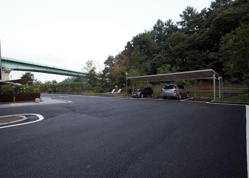 Gyeonggi Yongin Wheelchair accessible van parking