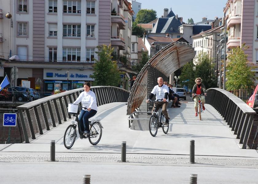 Grand Est Epinal Exterior Detail