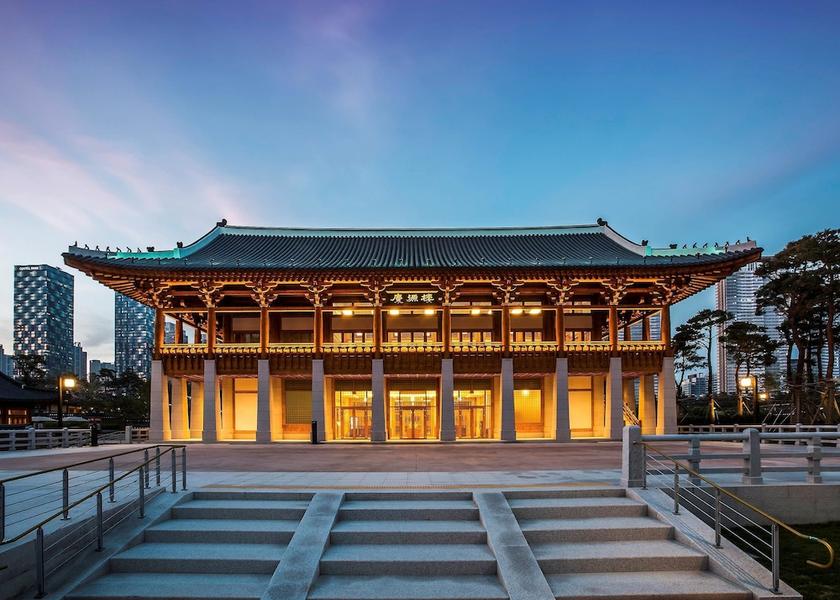  Incheon Facade