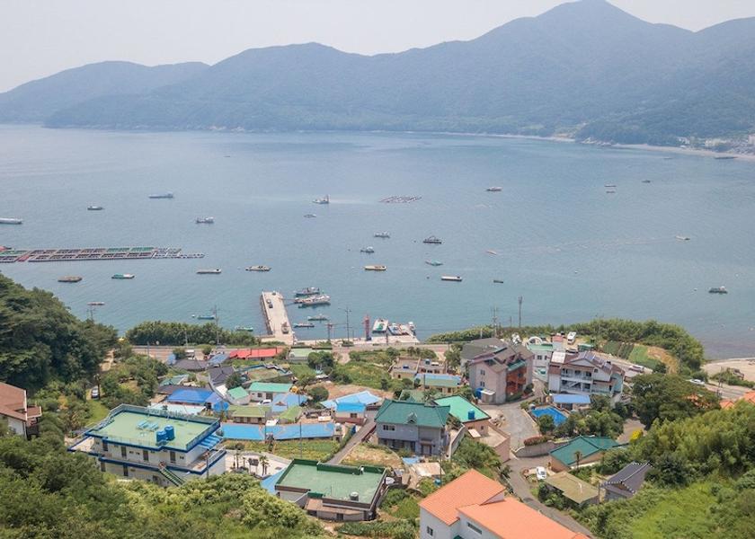 South Gyeongsang Geoje Beach