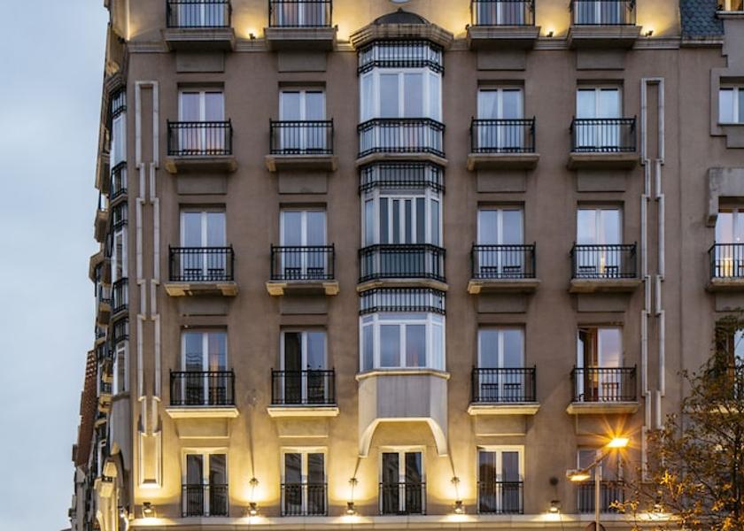 Community of Madrid Madrid Exterior Detail