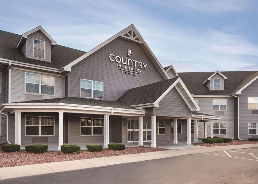 Wisconsin Germantown Exterior Detail