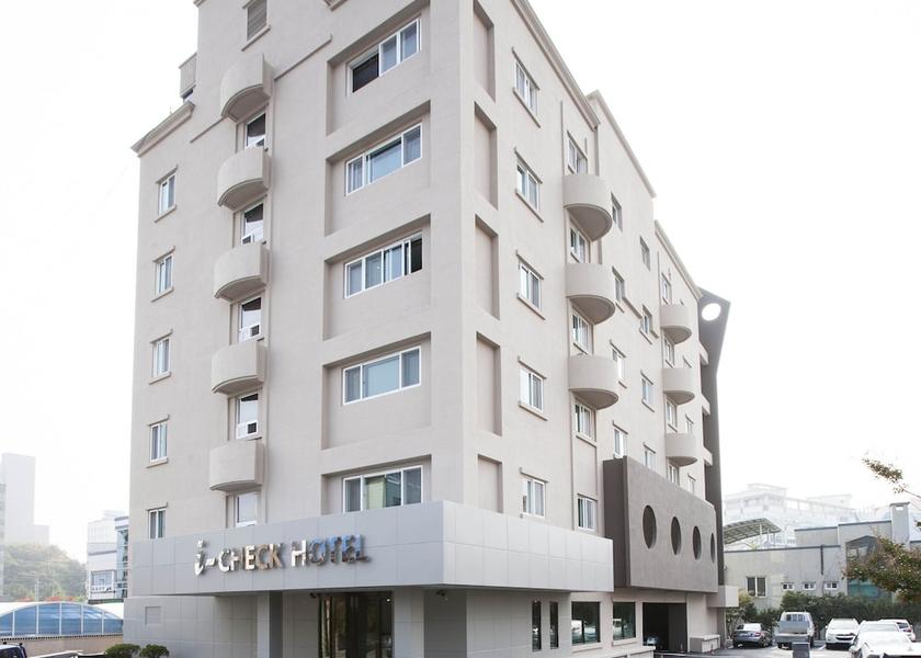 Gangwon Donghae Facade