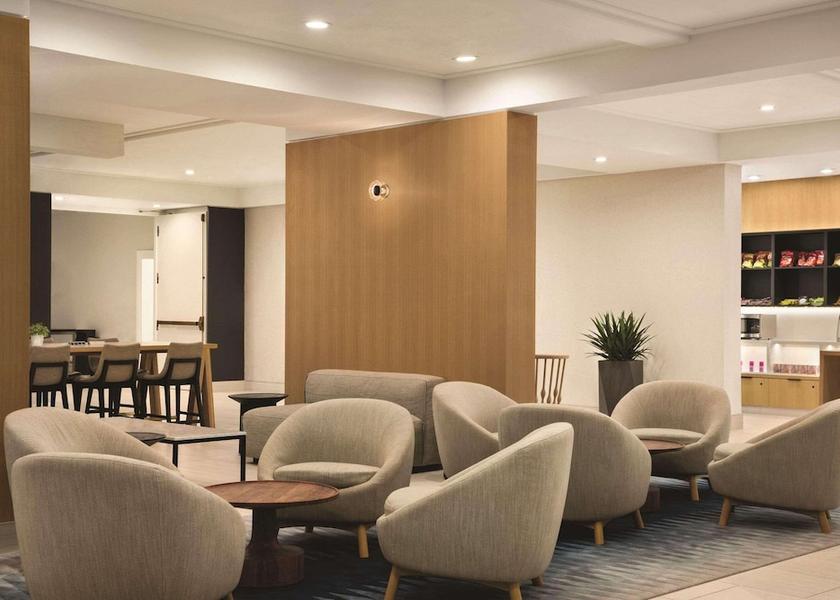 Washington SeaTac Lobby