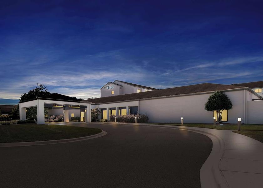 North Carolina Charlotte Front of property - evening/night