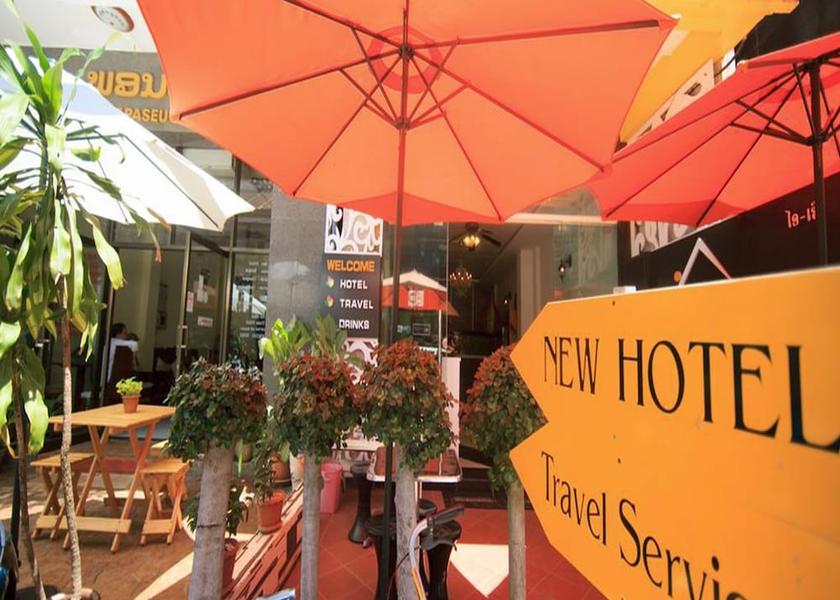  Vientiane Exterior Detail