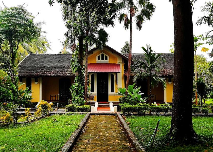 Champasak Province Khong Facade