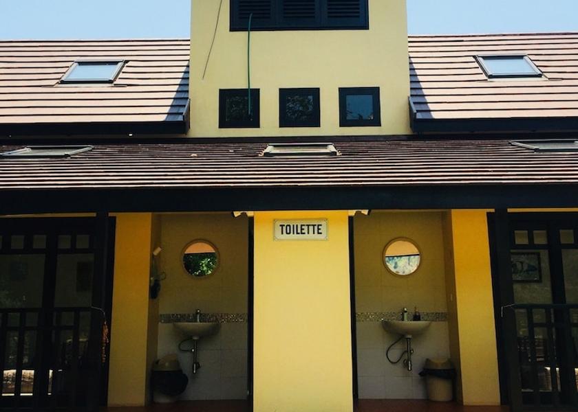  Pakse In-Room Amenity