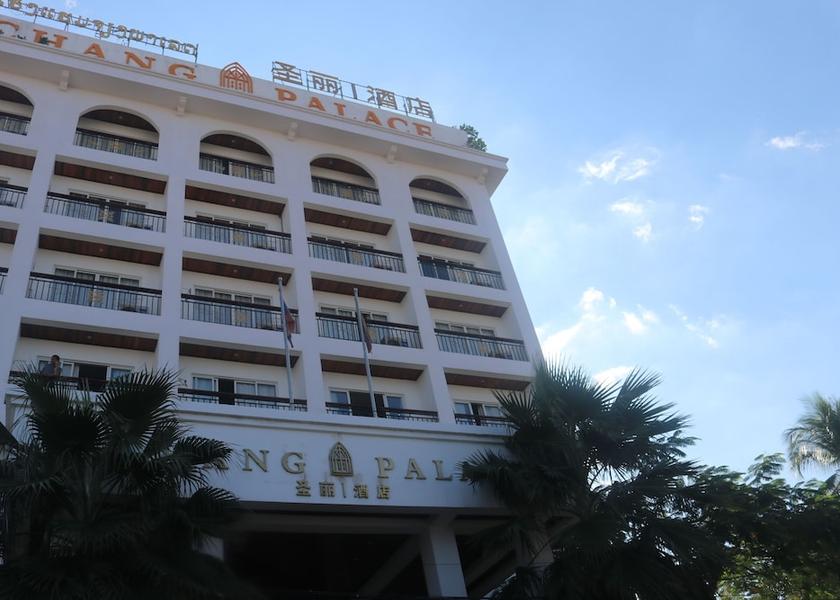  Vientiane Exterior Detail