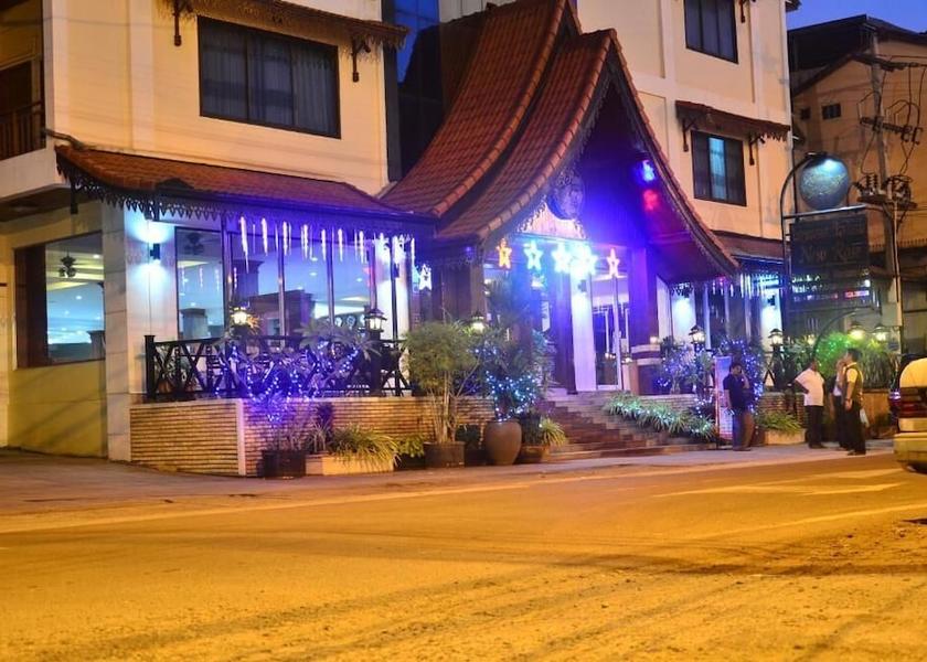  Vientiane Interior Entrance