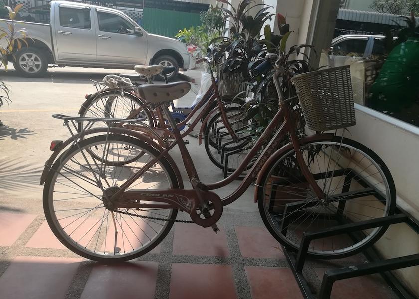  Vientiane Bicycling