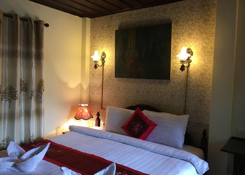  Luang Prabang Room