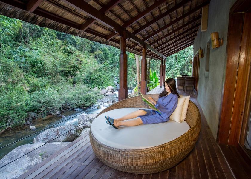  Oudomxay Exterior Detail