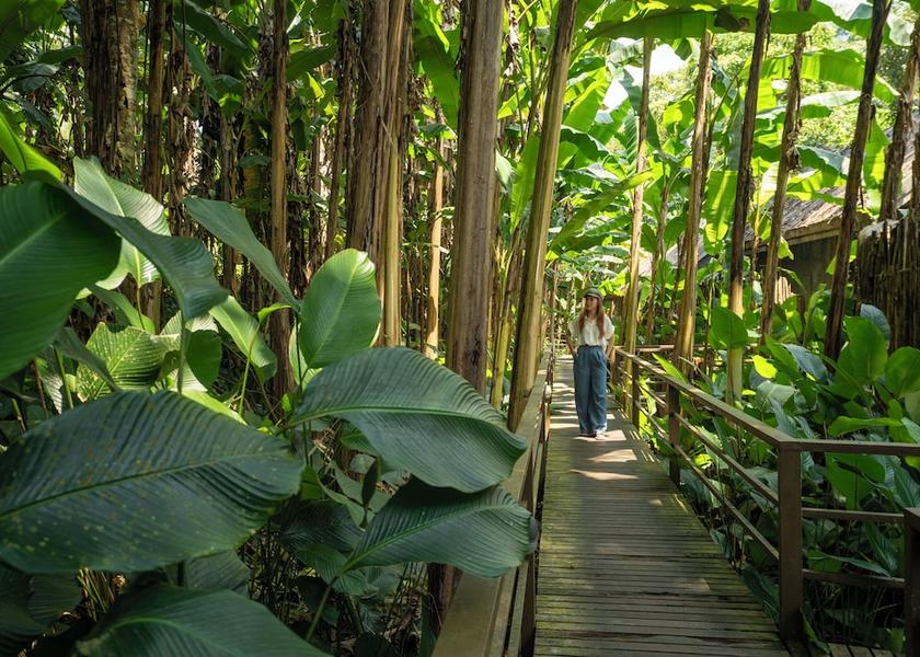  Oudomxay Exterior Detail