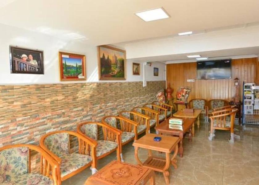  Pyin Oo Lwin Lobby