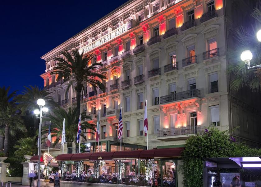Provence-Alpes-Côte d'Azur Nice Front of property - evening/night