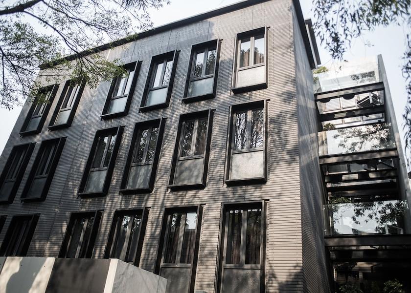  Mexico City Front of property