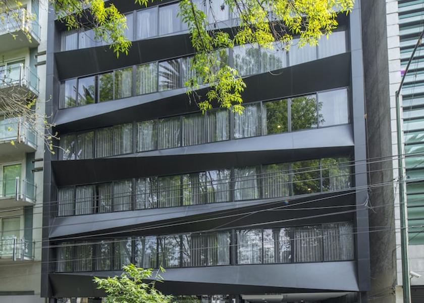  Mexico City Exterior