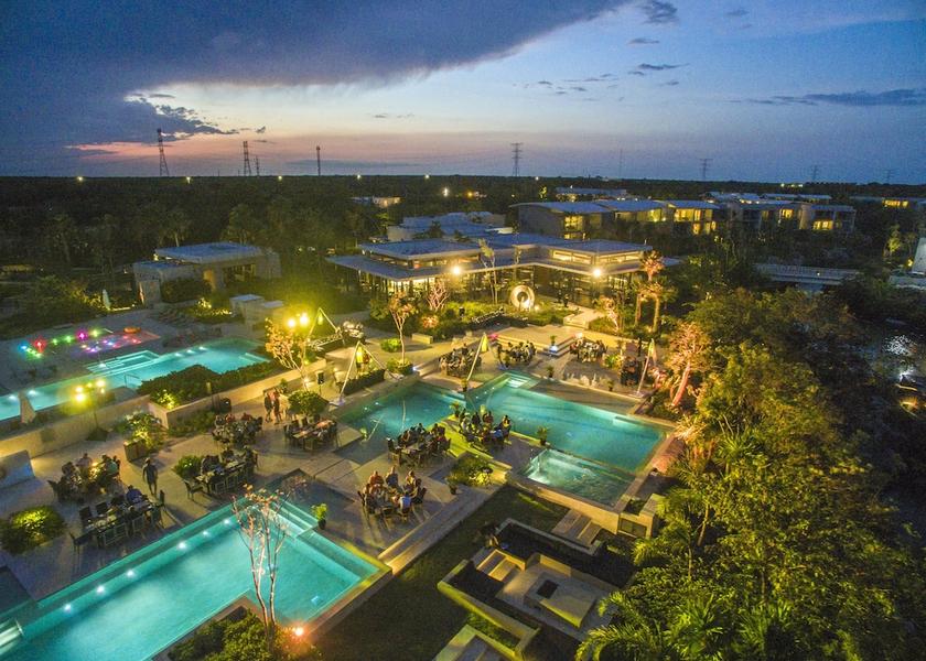 Quintana Roo Playa del Carmen Pool