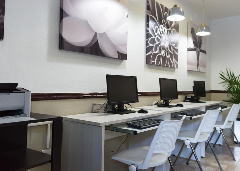 Michoacán Lazaro Cardenas Business Centre