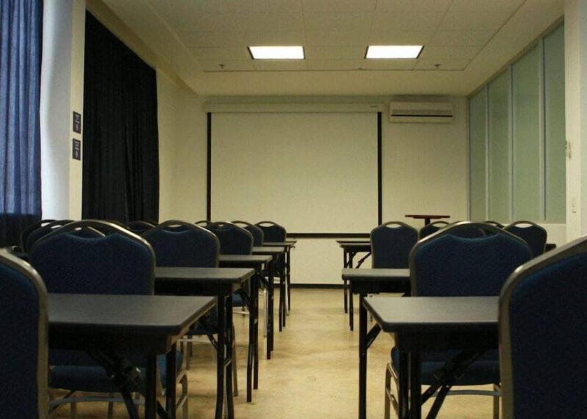 San Luis Potosi Tamazunchale Meeting Room