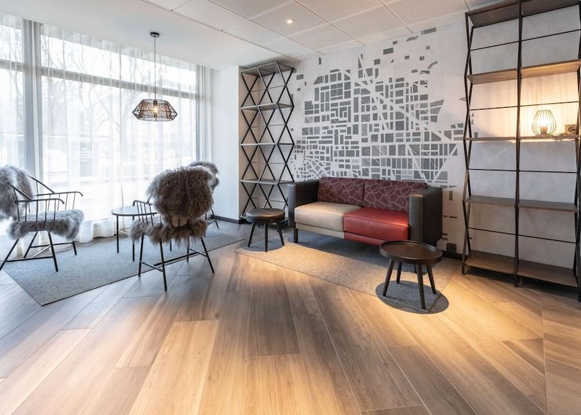  Helsinki Lobby