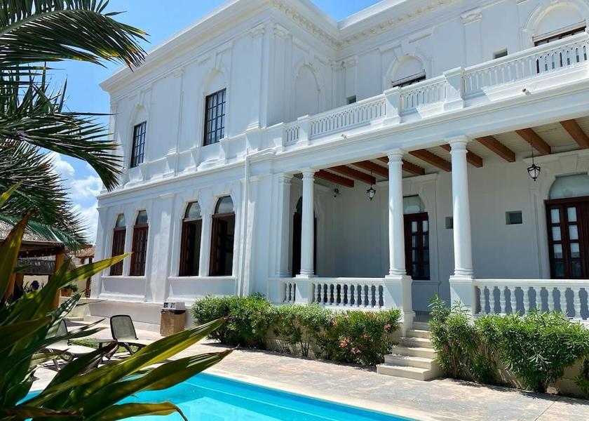 Yucatán Progreso Facade