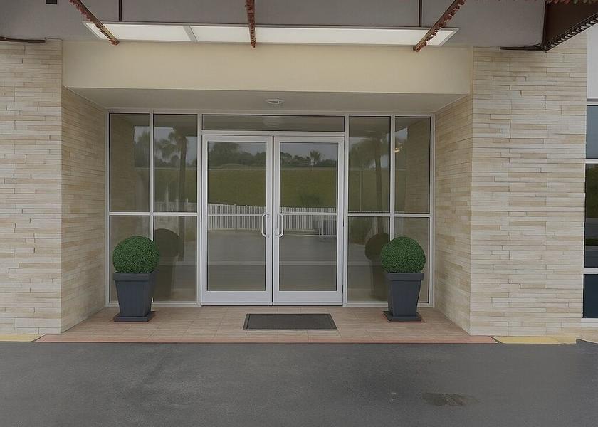 Florida Florida City Front of property
