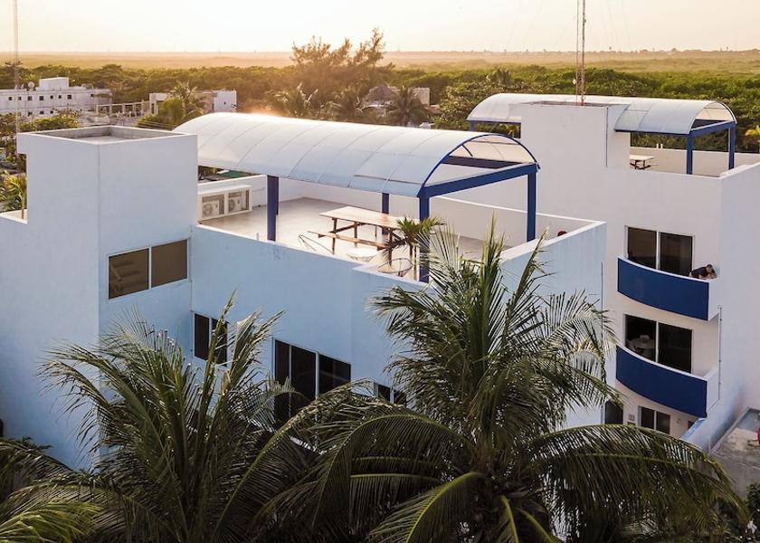 Quintana Roo Puerto Morelos Front of property