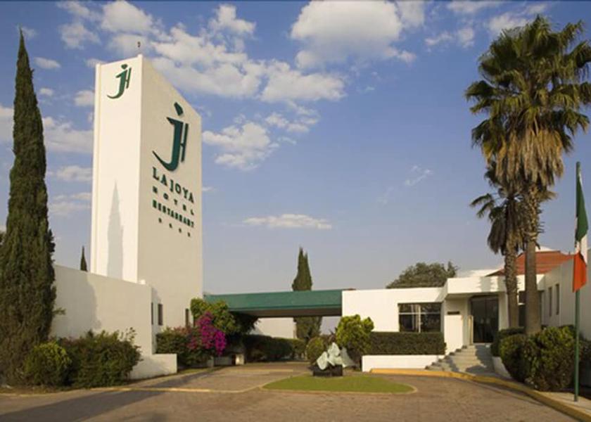 Hidalgo Tulancingo Front of property
