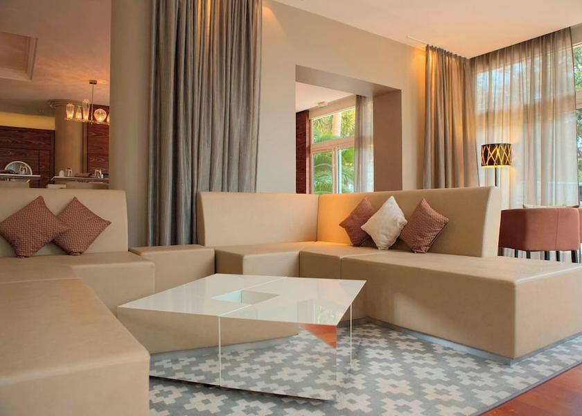 Provence-Alpes-Côte d'Azur Antibes Lobby lounge