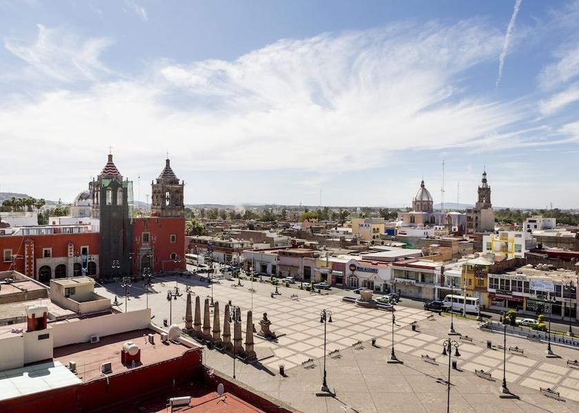 Guanajuato Salamanca View from property